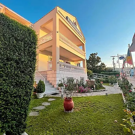 Philoxenia Hotel 3*